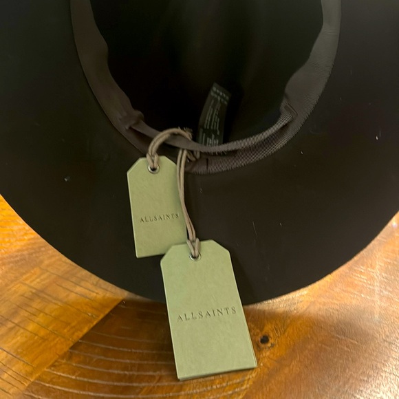 Black felt hat by ALLSAINTS - Picture 3 of 9
